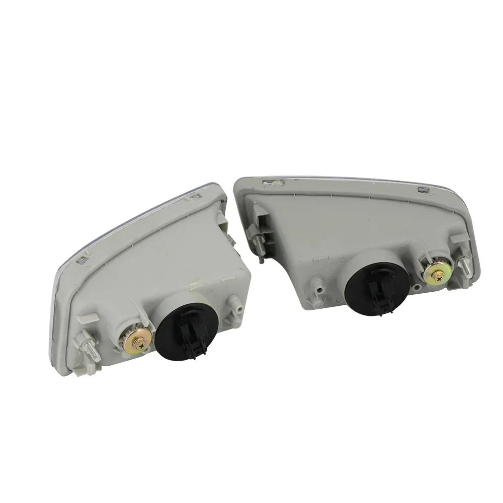 Fog light pair with factory pattern connectors