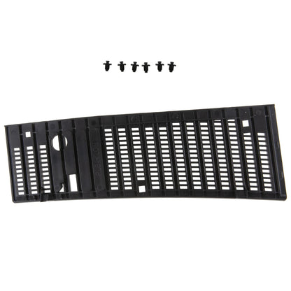 Cowl grille fitted below Navara D21 windscreen