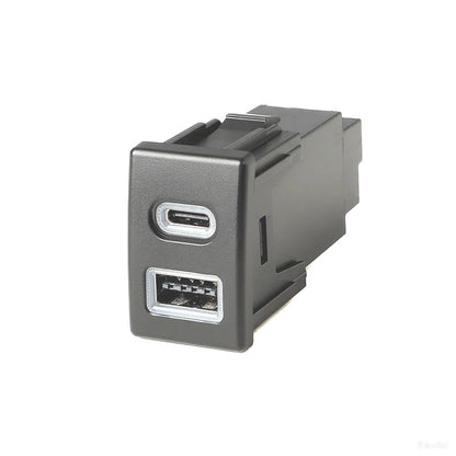 12V/24V For Isuzu Suzuto 18-22 D-MAX old model Car Charger Dual USB TYPE-C PD Interface Socket Phone Charge Adapt Cable Tuck's Performance