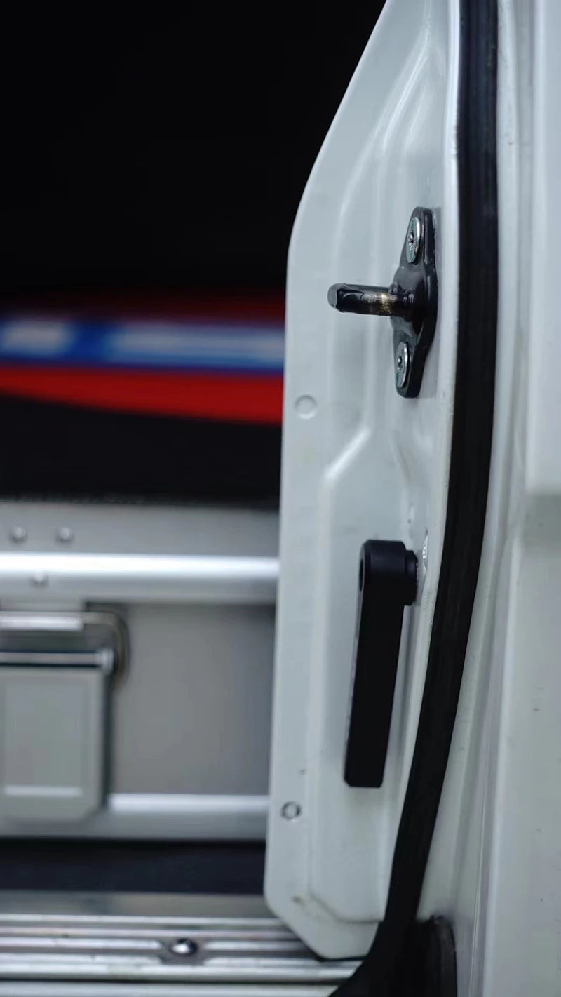 Patrol rear door handle black