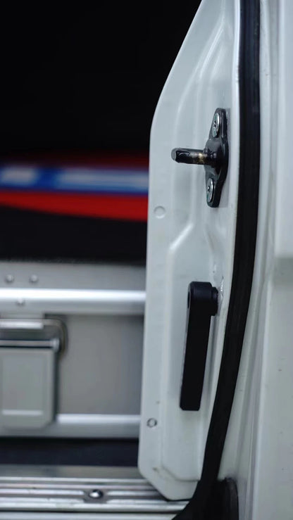Patrol rear door handle black