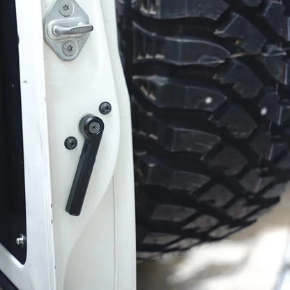 Black rear door handle fitted to LandCruiser barn door