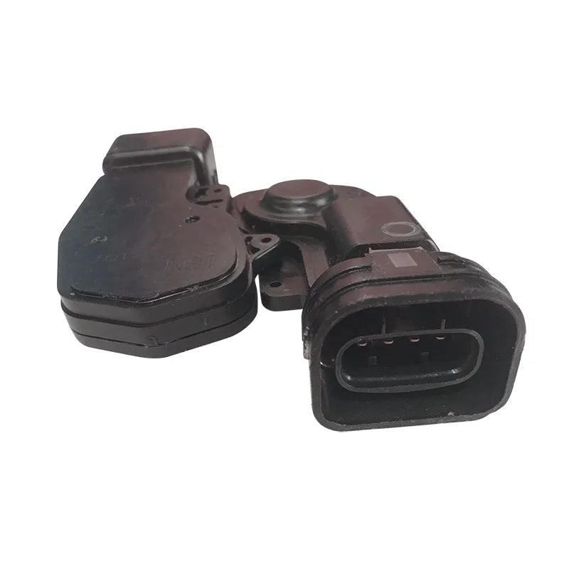 Rear door actuator connector detail