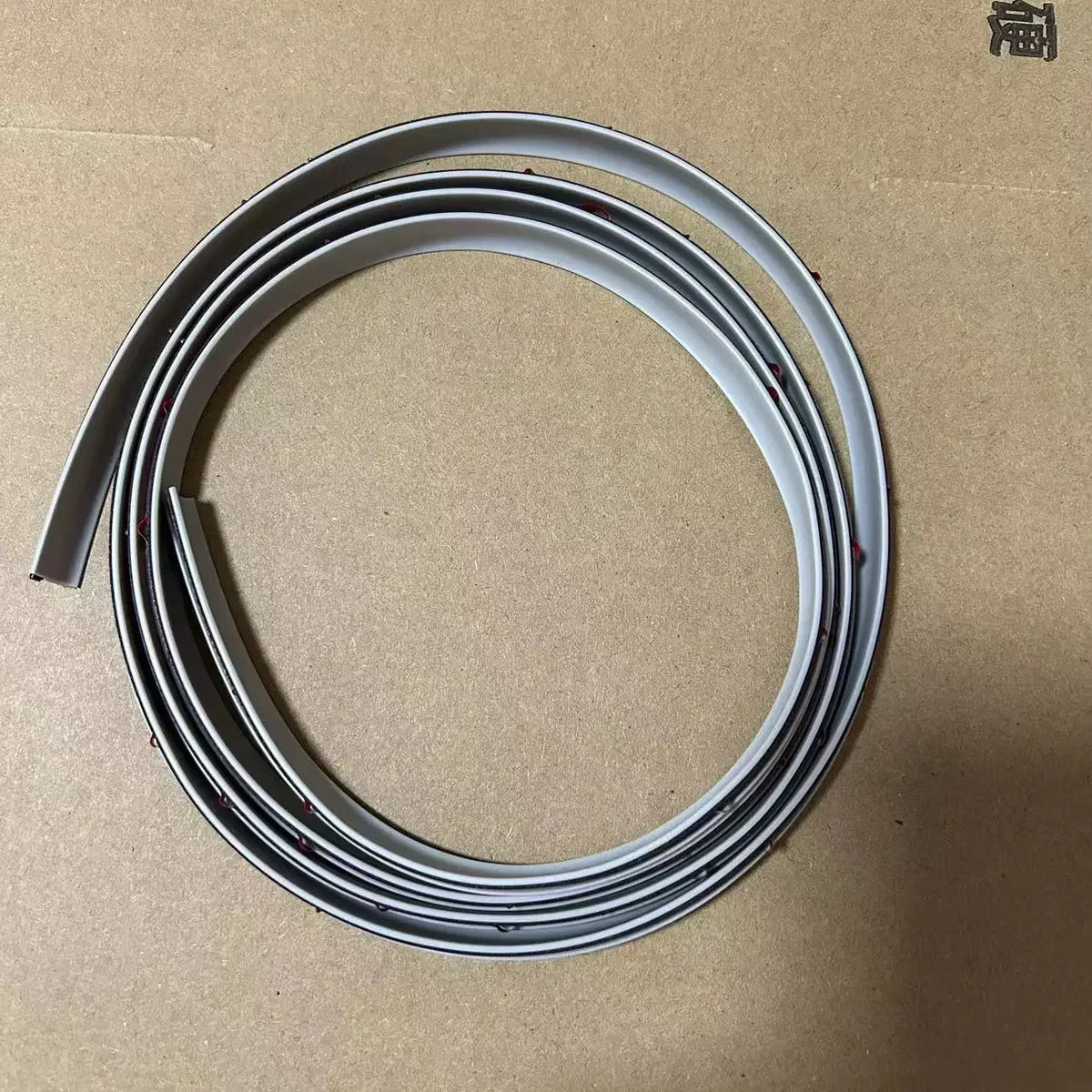 80 Series flare rubber white