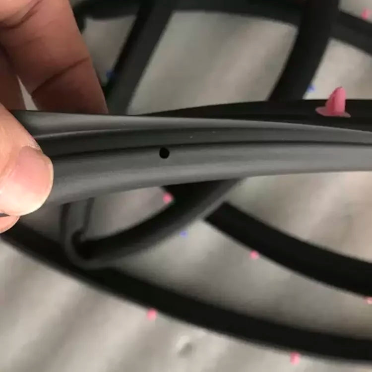 1 Pcs Door Weatherstrip Seal with Clips Fit for Nissan Patrol Y61 1995-2005 4 Doors Rubber Waterproof 80820-JK00E Tuck's Performance
