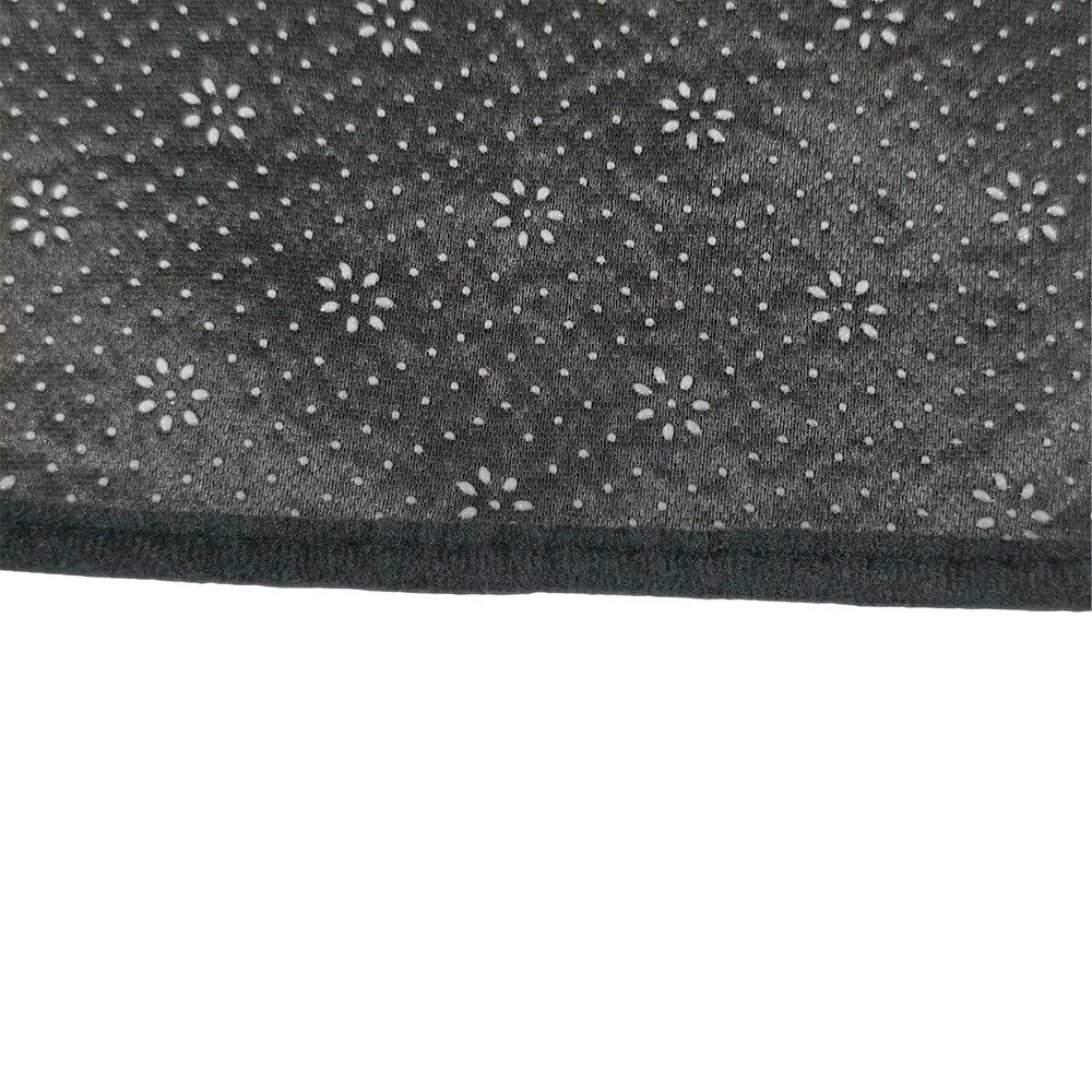 Non-slip poly carpet dash mat underside