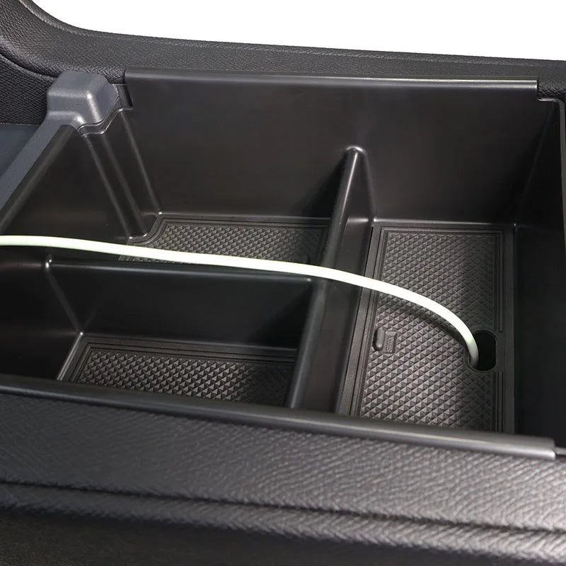 Shark 6 console storage compartments