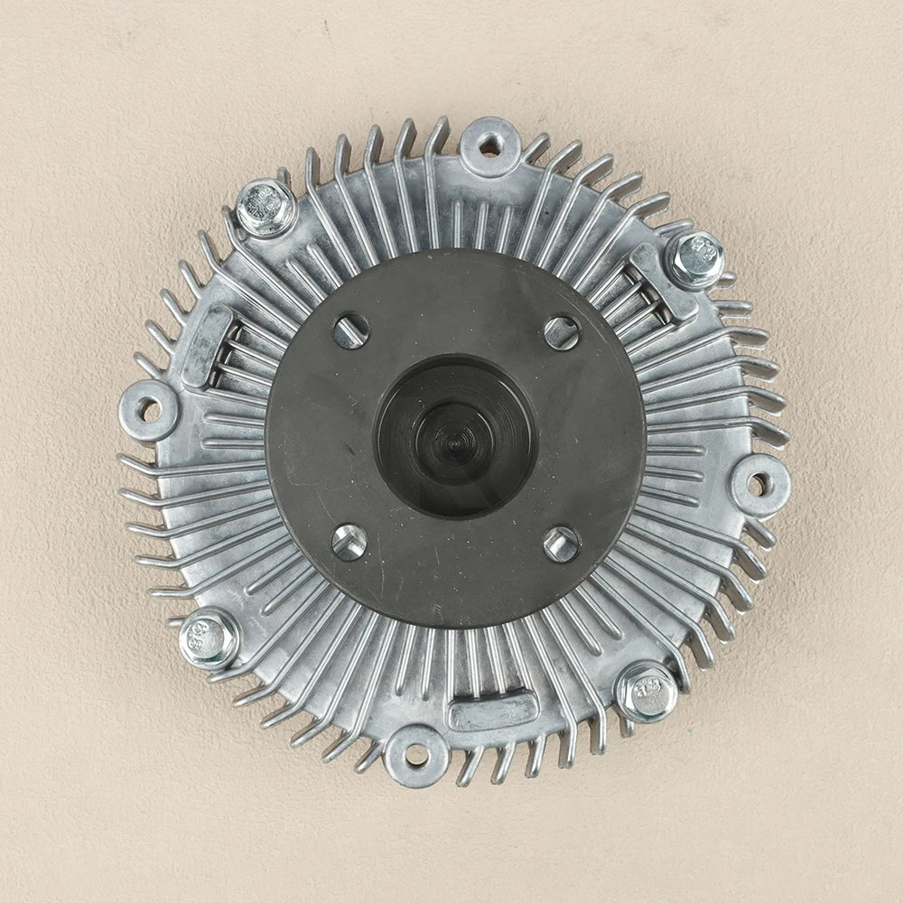 Fan coupling bolt pattern, Navara D22
