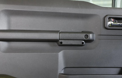 Jimny door tray in use