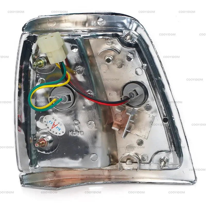 Toyota Hilux RN85 LN85 Front Corner Indicator Light – Bumper Turn Signal (1989–1995) Tuck's Performance