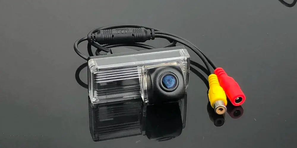 Toyota Land Cruiser 200 Series Rear Camera – Direct-Fit Number Plate Light Replacement Tuck's Performance